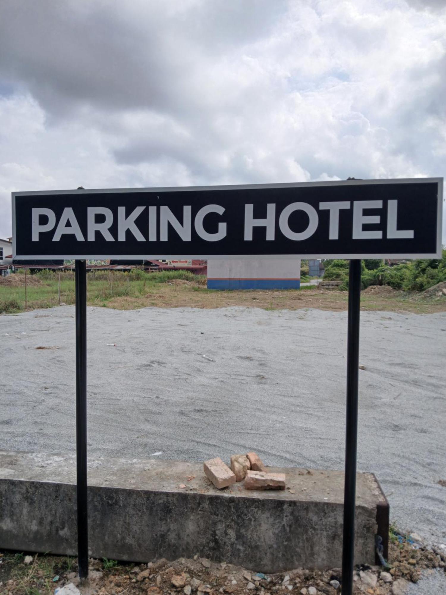 Tz Satellite Hotel, Kota Bharu Extérieur photo