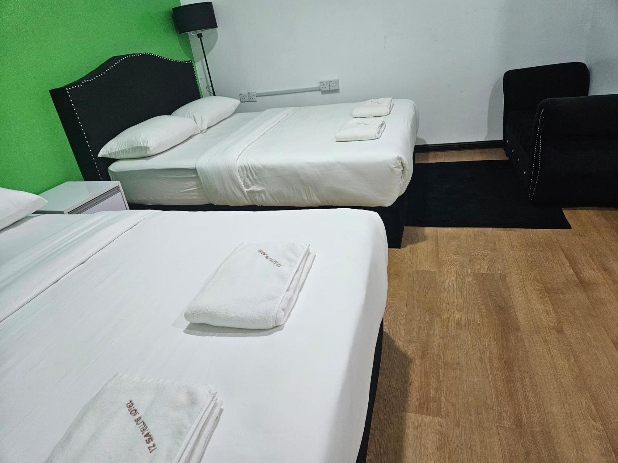 Tz Satellite Hotel, Kota Bharu Extérieur photo